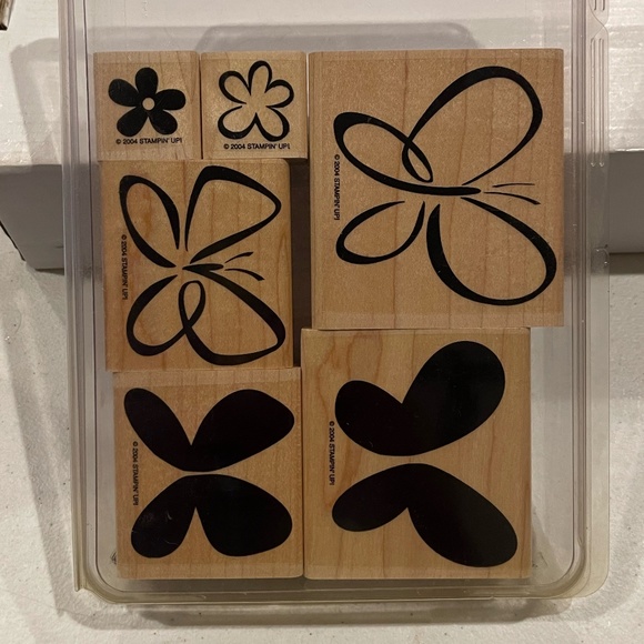 Stampin’ Up! Definitely Decorative Bold Butterfly  2004 - Picture 1 of 4